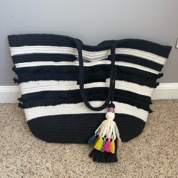 Stella & Dot Striped Beach Bag Tote - Picture 2 of 3